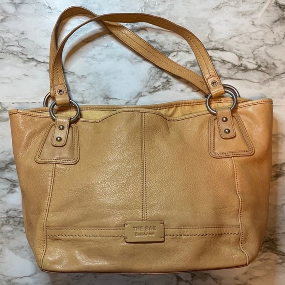 The Sak Tan Pebbled Leather Satchel Bag Vintage Style Shoulder Purse